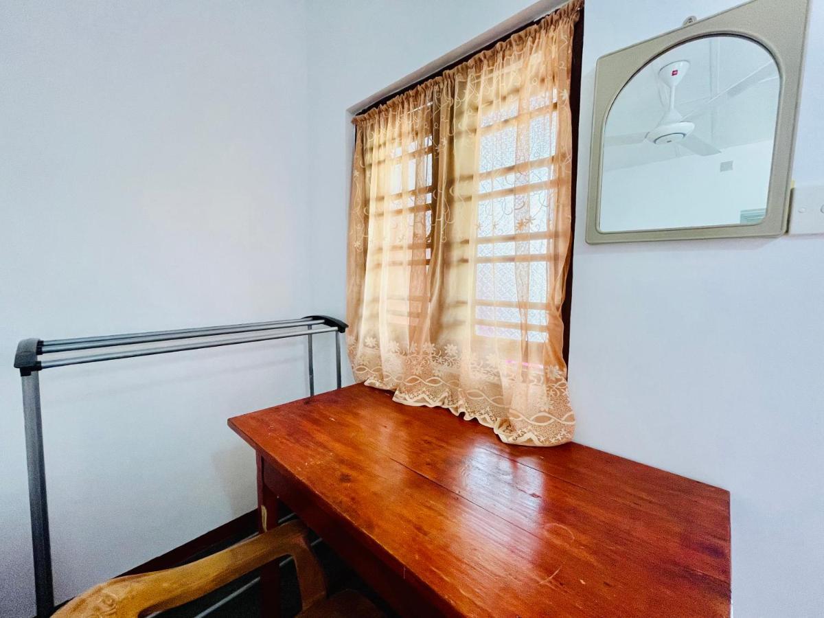 Nethusali Guest House ฮิกคาดูวา ภายนอก รูปภาพ